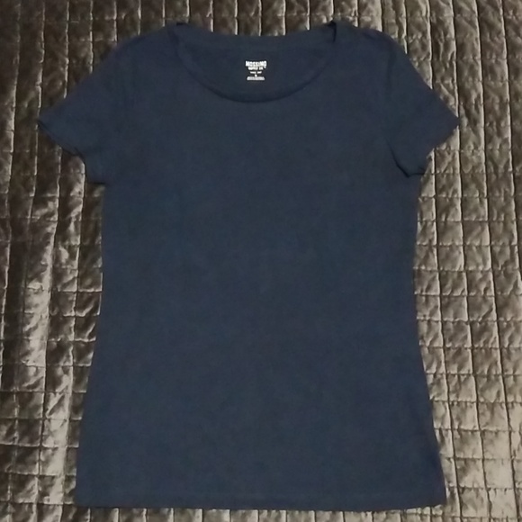 Mossimo tee - Picture 1 of 1
